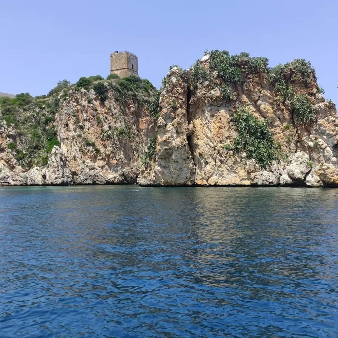 Golden House Apartment Castellammare del Golfo Luaran gambar